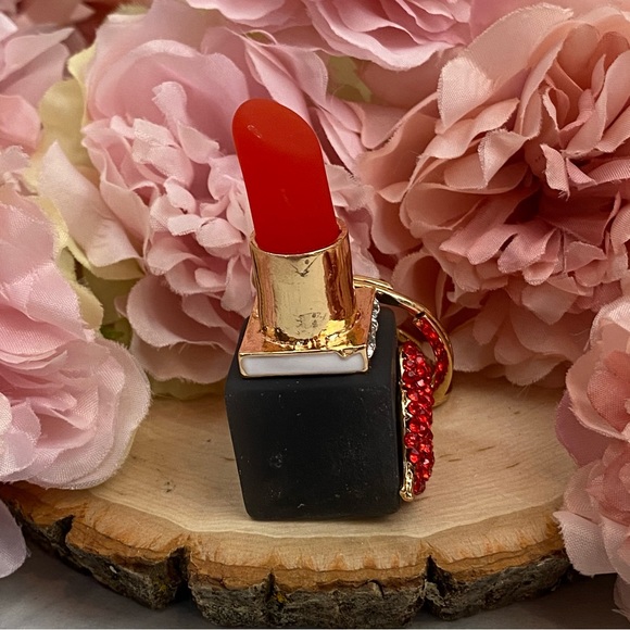 Red Lipstick with Crystal Lips Keychain Charm - Picture 7 of 16